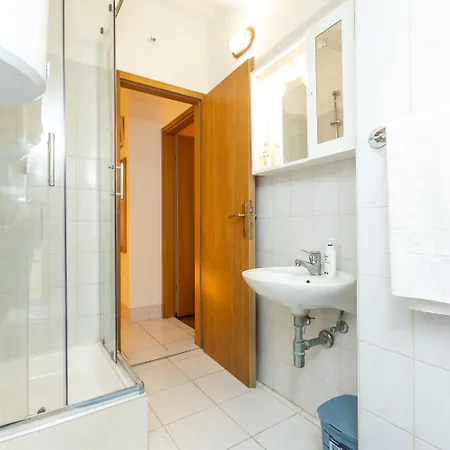 Vesna Apartman